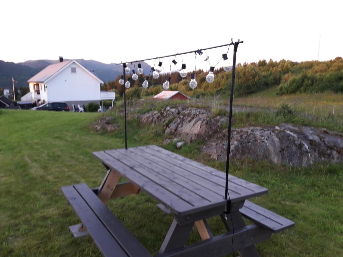 Hotel Leite Telt Camping Lyngstad Esterno foto